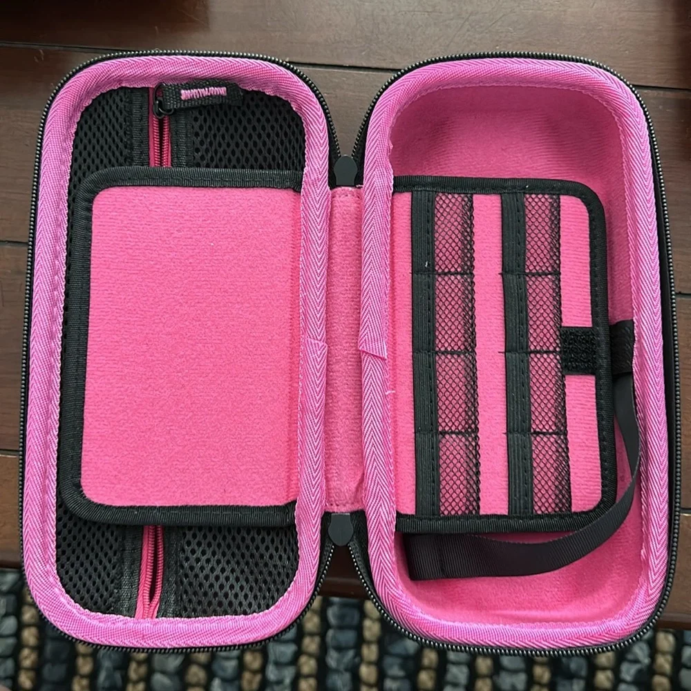 Video game travel case